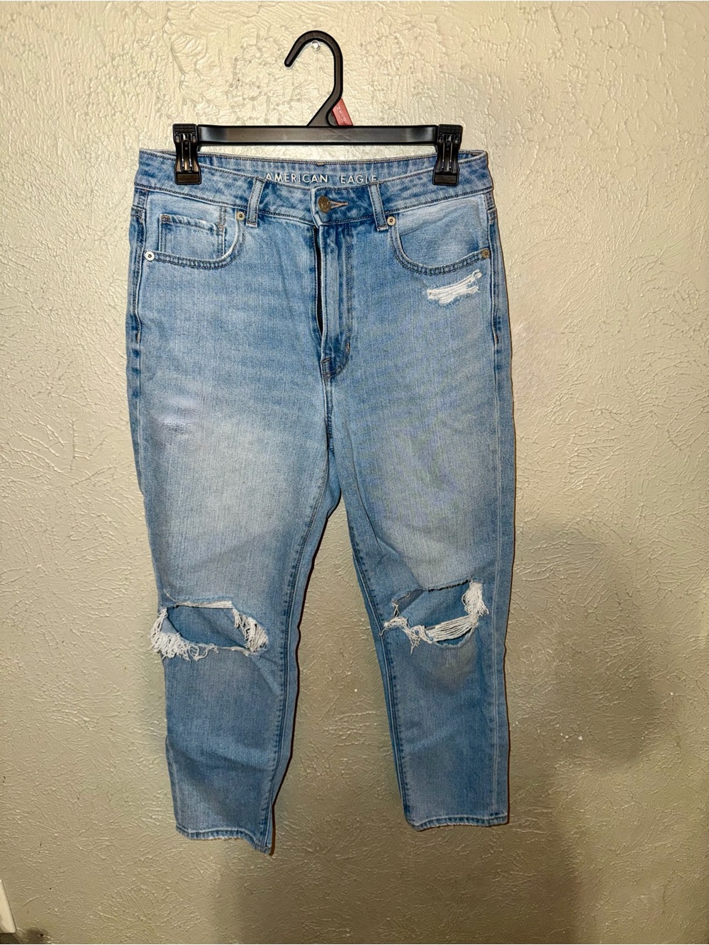 American Eagle Light Blue Mom Jeans